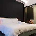 Hart Boutique 3*