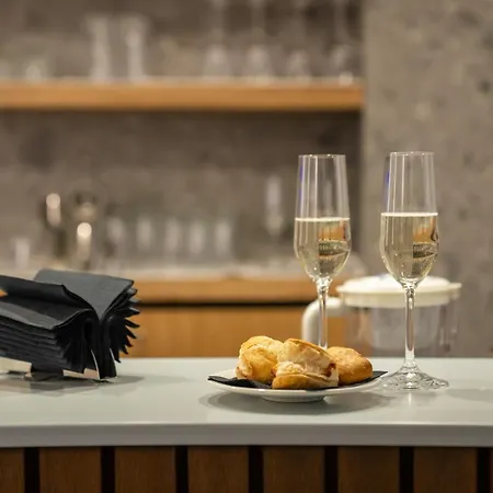 Hart Boutique 3* Неаполь