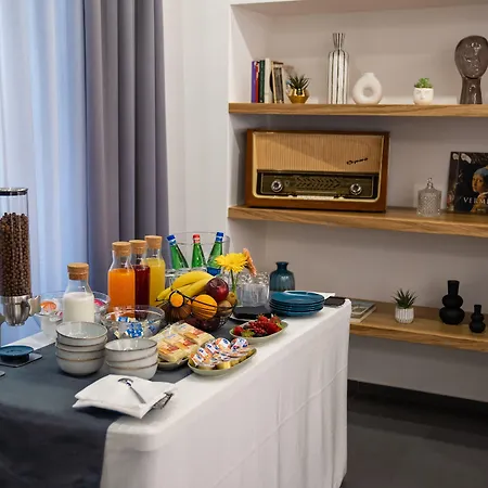 Отель Hart Boutique 3*