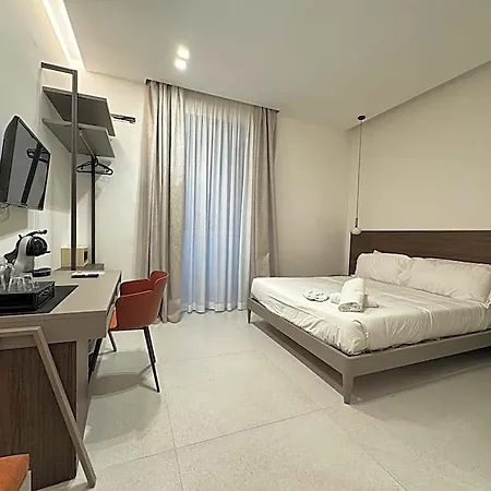 Hart Boutique Hotel 3*