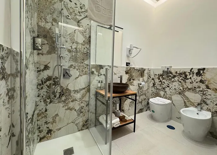 Hart Boutique Hotel 3*